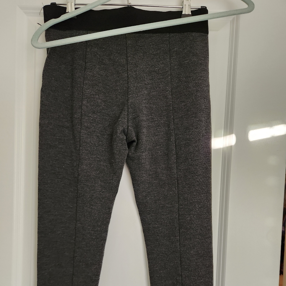Gray leggings